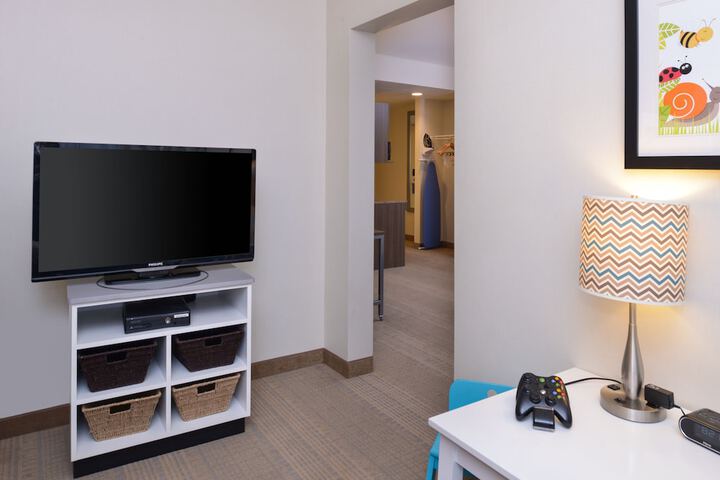 Holiday Inn Express & Suites Pocatello by IHG