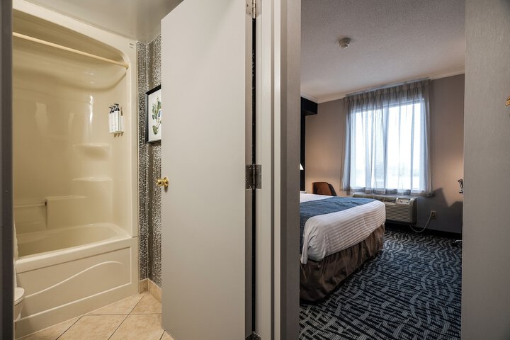 Room 52 of 78