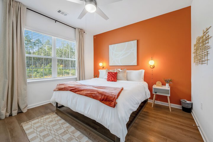 Luxurious Apartments - Pool Gym Bikes