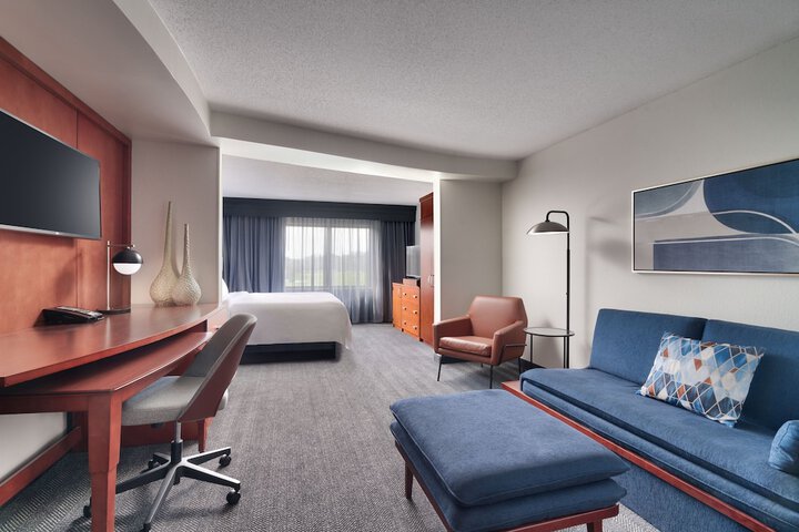 Room 21 of 40