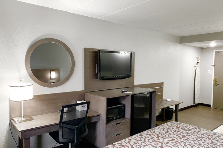 Room 38 of 50
