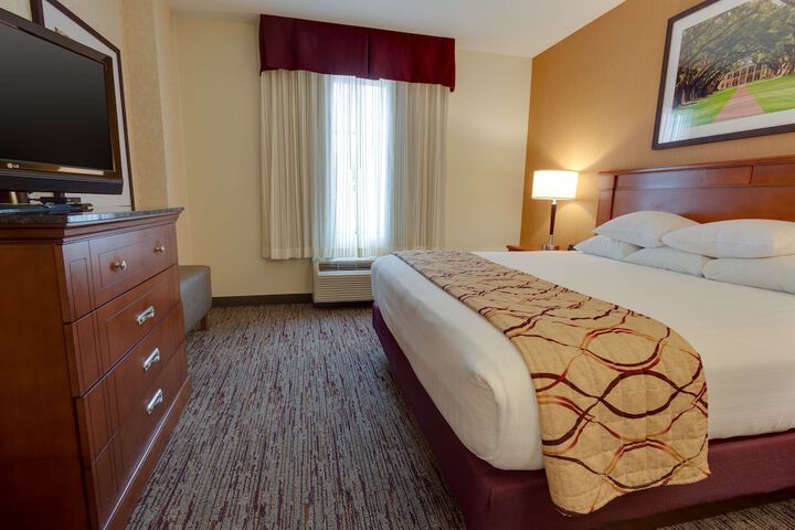 Room 18 of 44