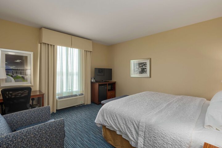 Room 10 of 31