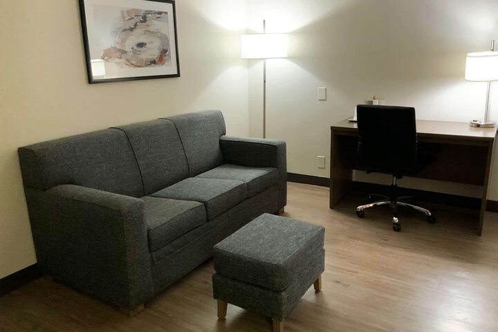 Room 43 of 64
