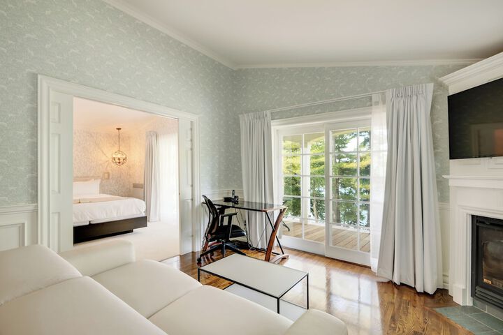 Room 45 of 171
