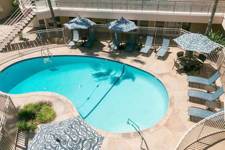 Pool 5 of 28