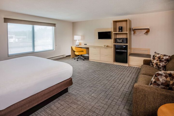 Room 14 of 49