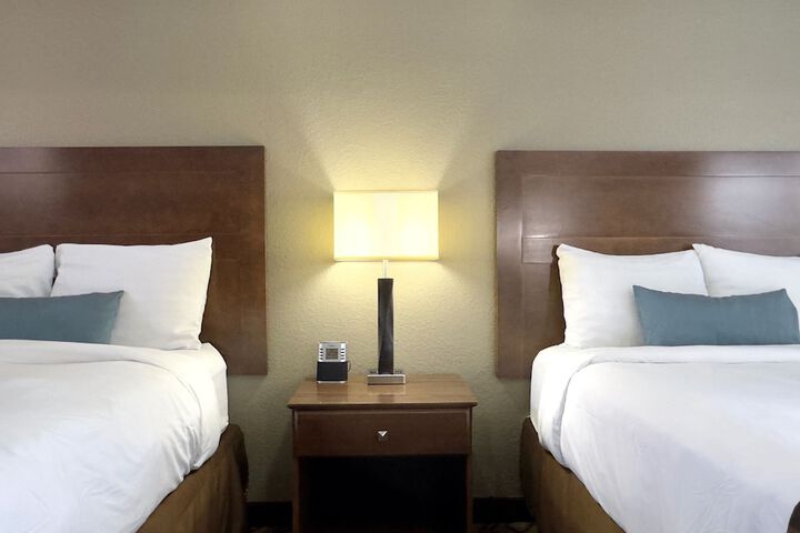 Room 14 of 19