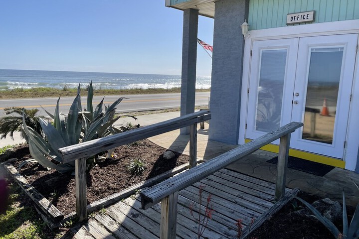 Beach Front Motel