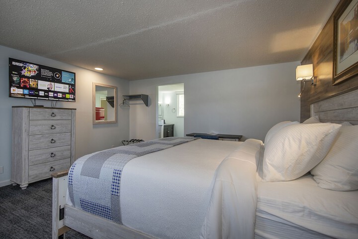 Room 72 of 125