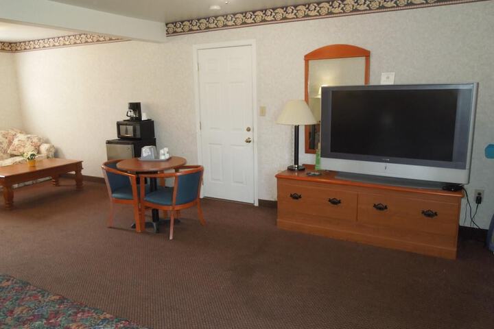 Room 21 of 26
