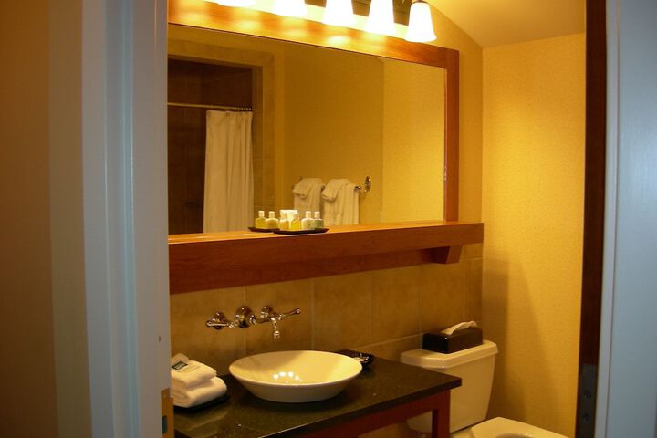 Room 15 of 22