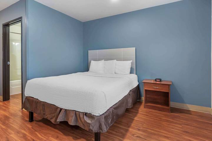 Extended Stay America Select Suites Gainesville