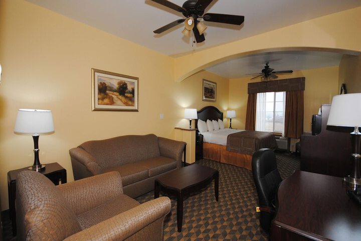 Room 3 of 17