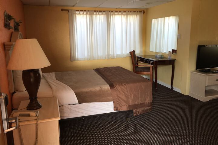 Los Padres Inn