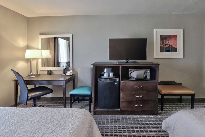 Room 17 of 43