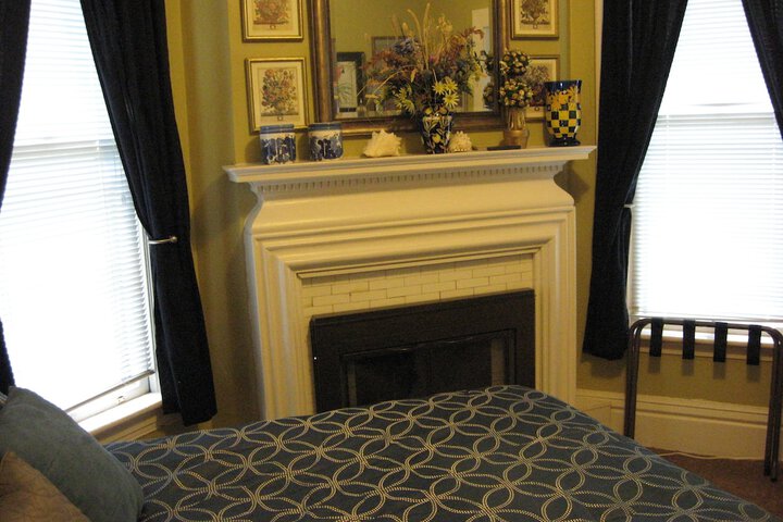 Room 55 of 112