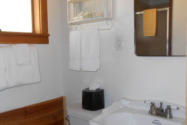 Room 43 of 84