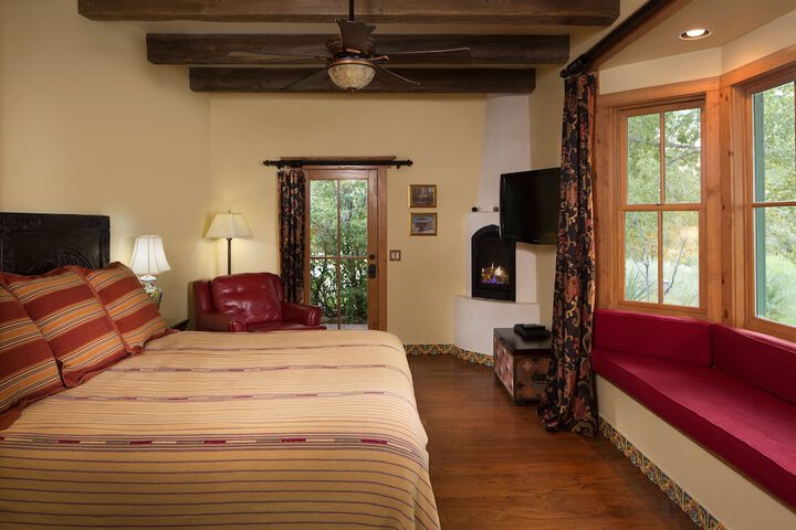 Room 42 of 112