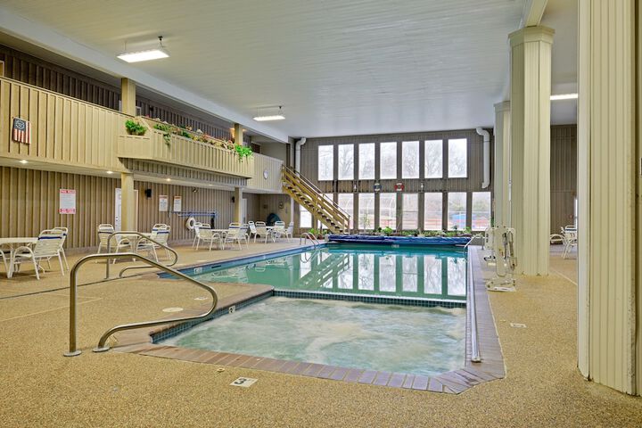 Pool 6 of 83