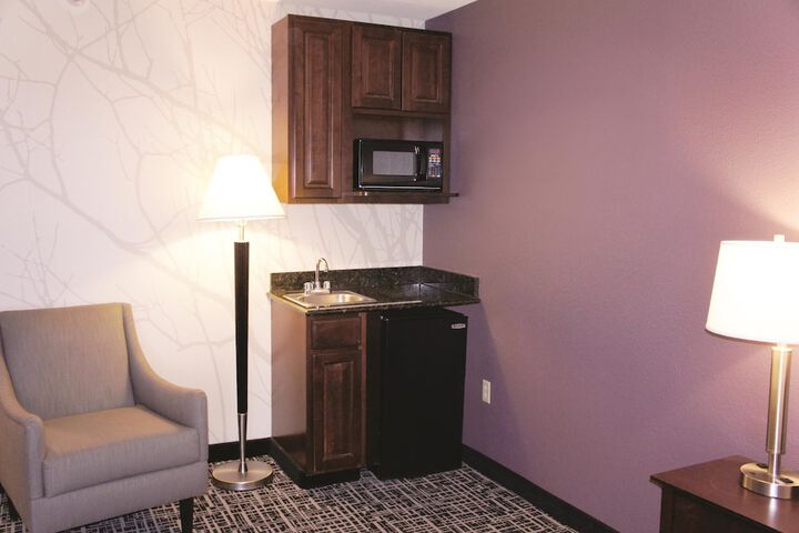 Room 62 of 81