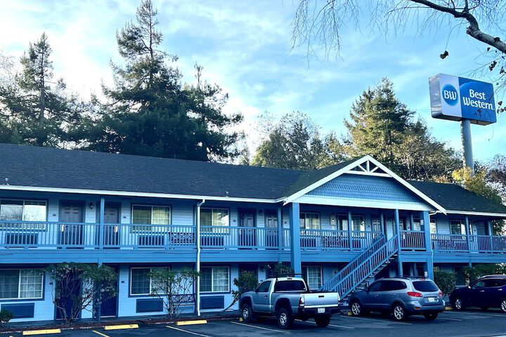 Hotel 2 of 47