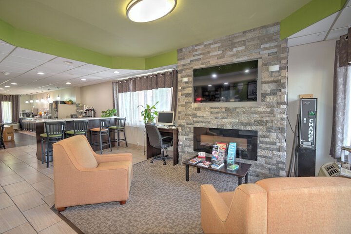 Hotel Interior 8 of 28