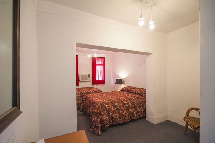 Room 82 of 97