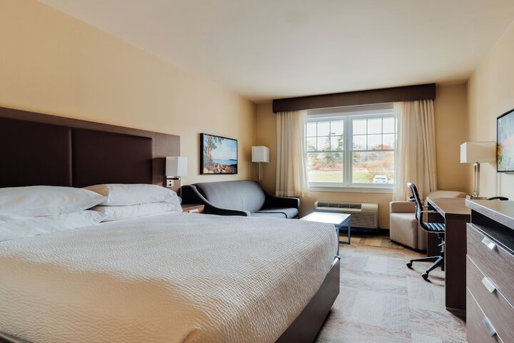 Belfast Harbor Inn