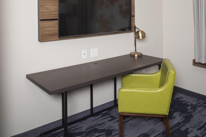 Room 20 of 35