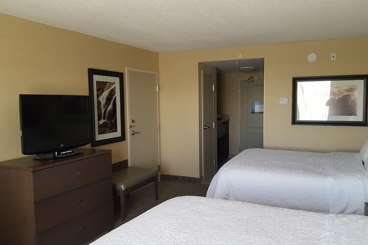 Room 54 of 90