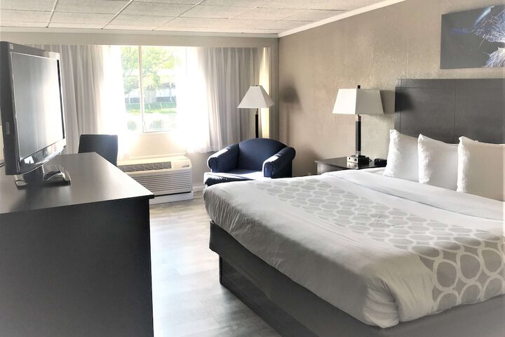 Room 19 of 44