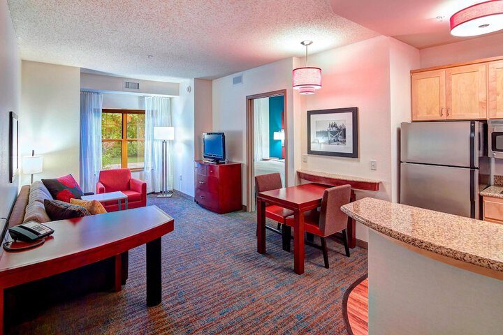 Room 20 of 35