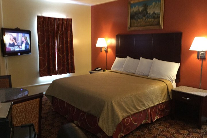 Room 26 of 36