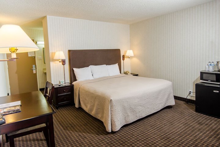 Los Gatos Lodge