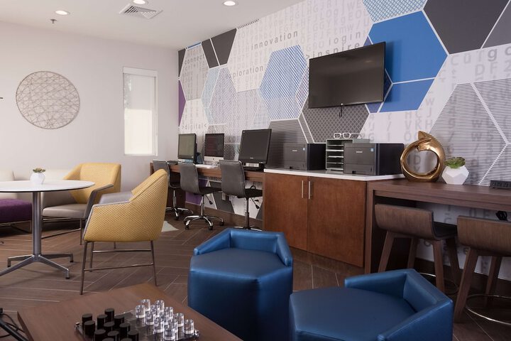 Business Center 48 of 48