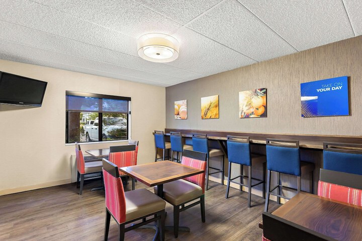 Comfort Inn White River Junction