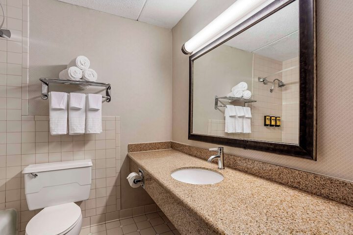 Kingston Regency Inn