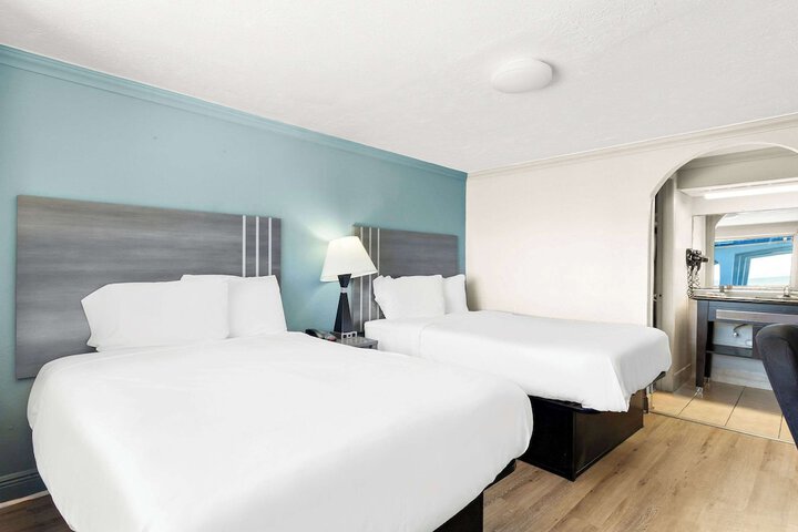 Room 40 of 45