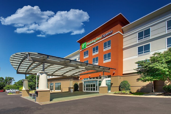 Hotel 4 of 42