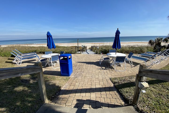 Coral Sands Inn