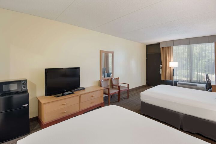 Room 20 of 43