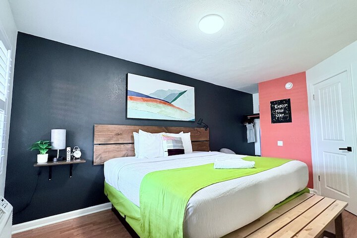 Room 47 of 54