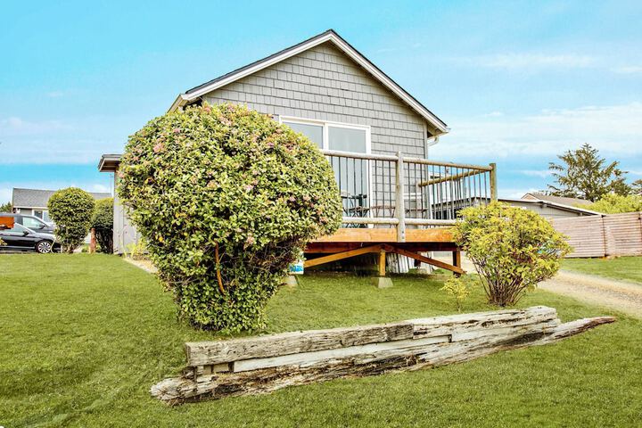 Breakwater Resort