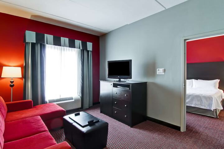 Room 15 of 42
