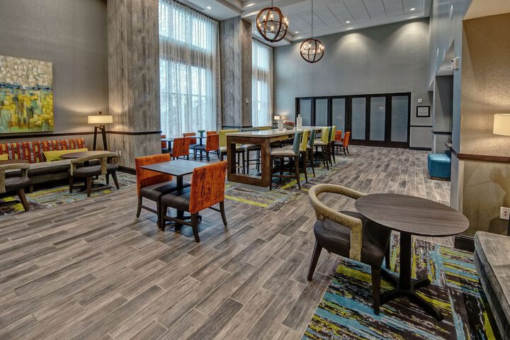 Hampton Inn & Suites Nashville / Goodlettsville