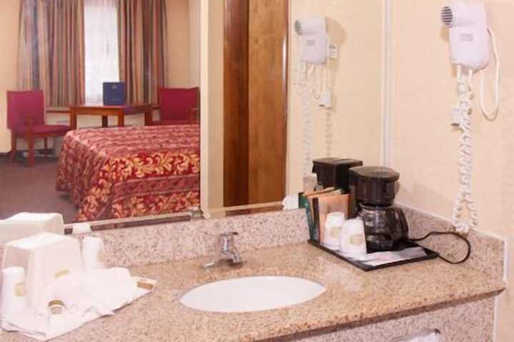 Rodeway Inn Forsyth near GA Public Safety Training Center