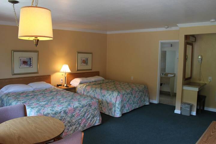 Room 22 of 43