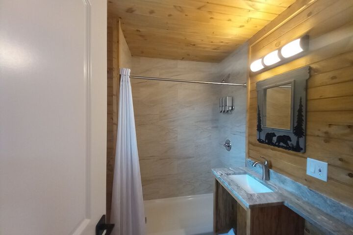 Room 57 of 83