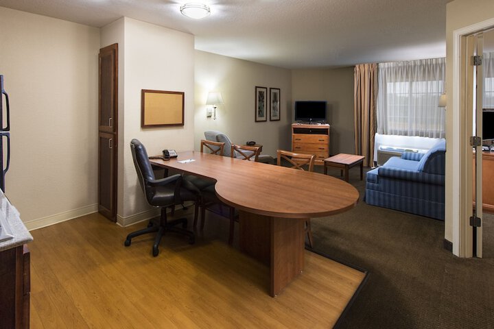 Room 30 of 44